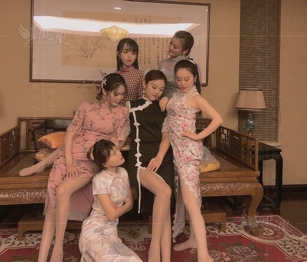 老板带我去了珠海这家男士油压Spa桑拿，特色足疗多种选择